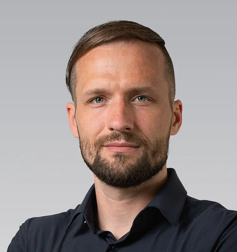 Anton photo